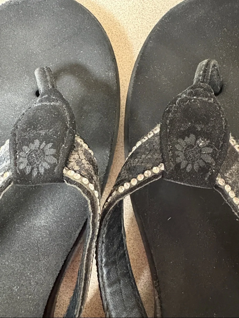 Yellow Box Black Rhinestone Trim Flip Flops - Picture 4 of 4